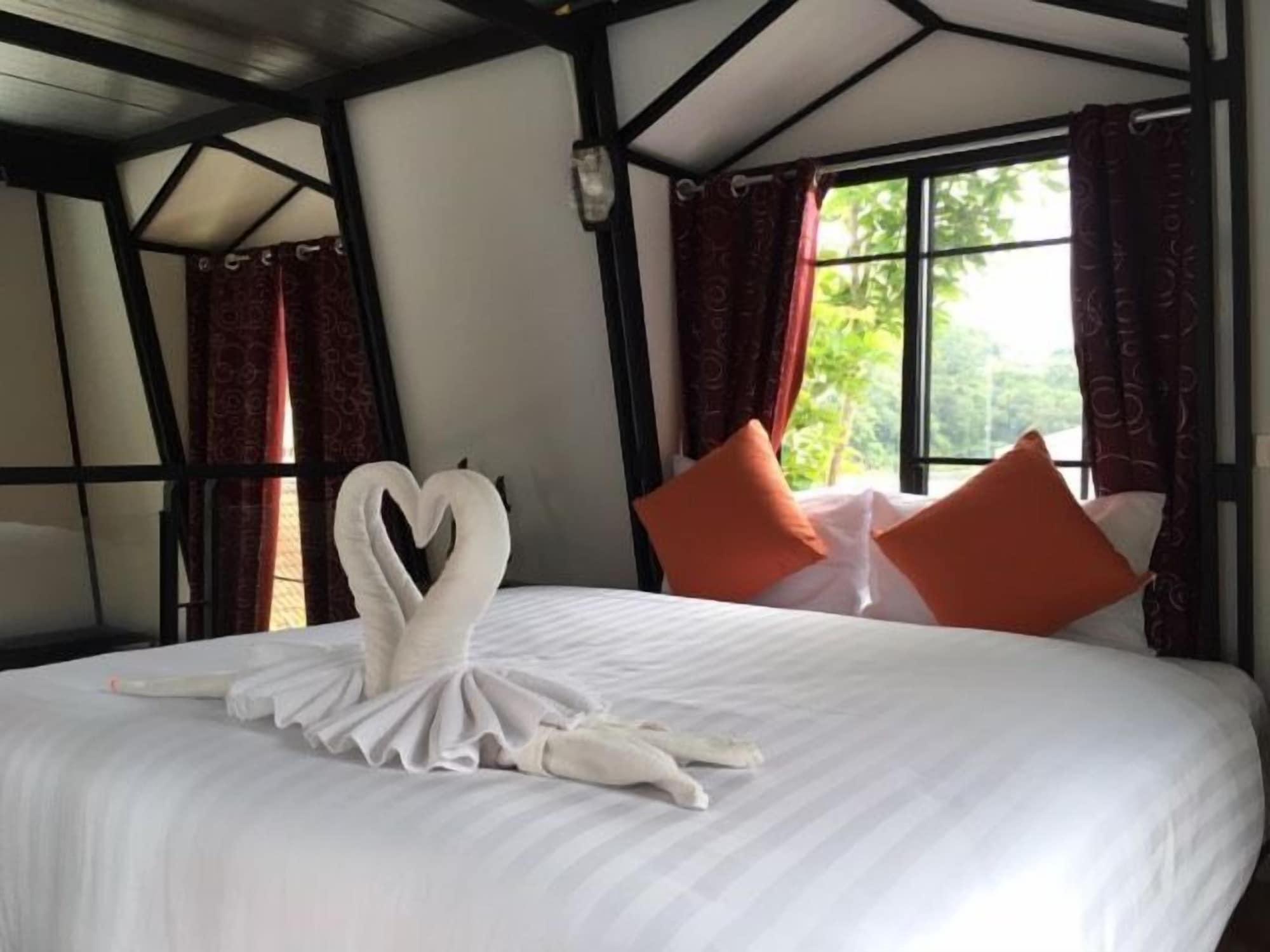 Bukit Pool Villas - Sha Extra Plus Patong Экстерьер фото